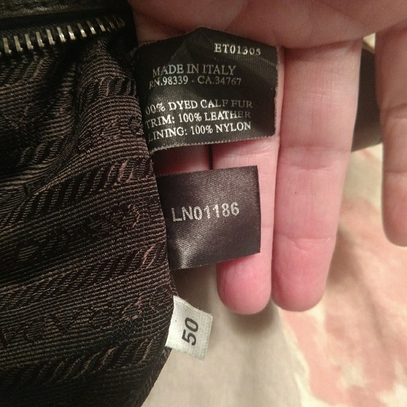 Authentic Prada calf hair handbag - Picture 5 of 8